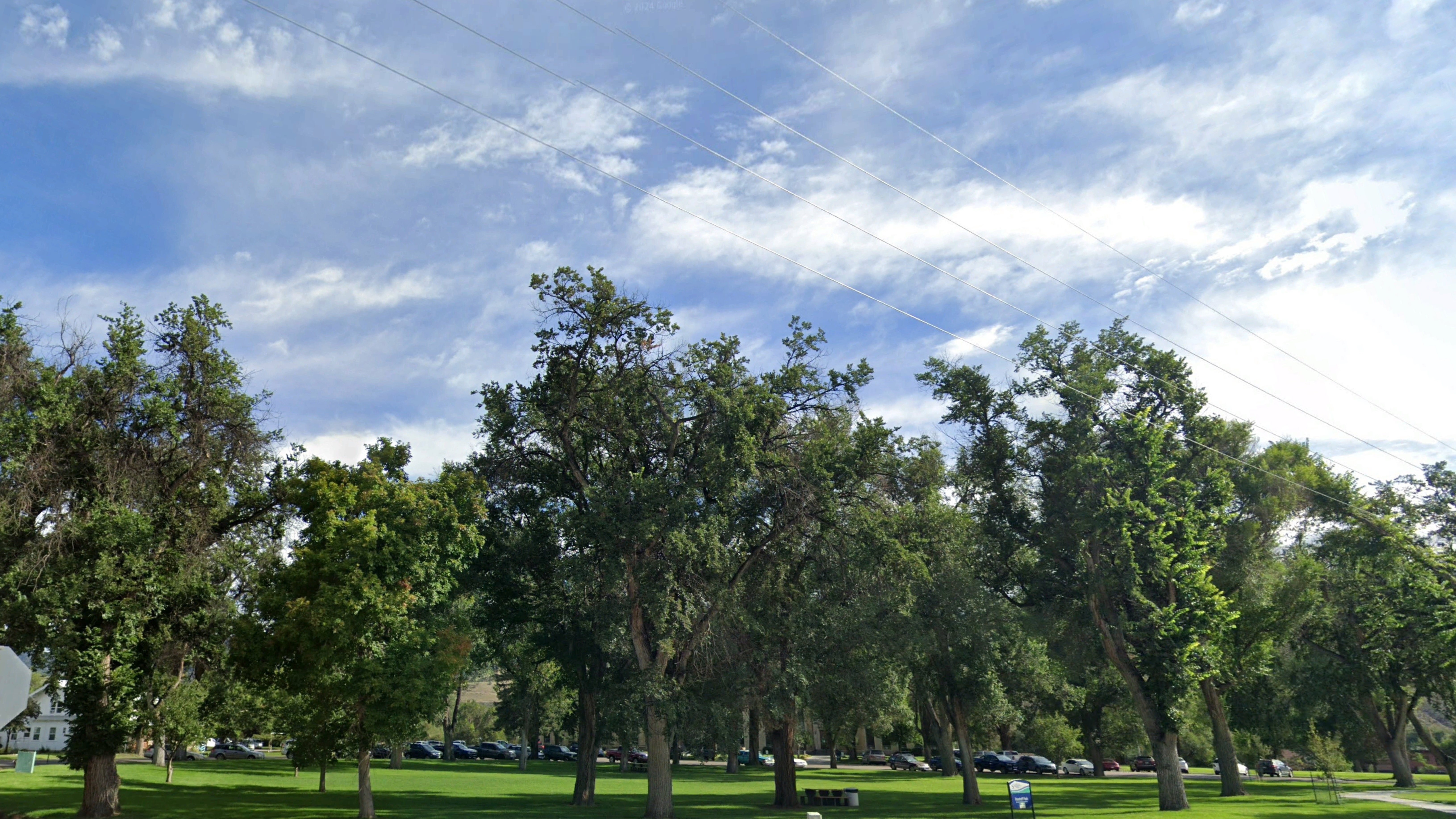 Thonhoff Park, Salida